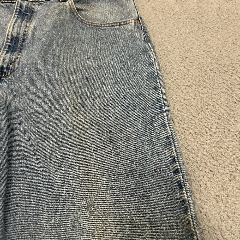 Vintage Levis Jeans Mens 36x34 Blue Denim 560 Loose Fit Tapered Leg Light Wash